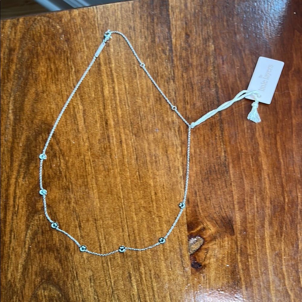 Elegant Silver Necklace with Minimalist Design